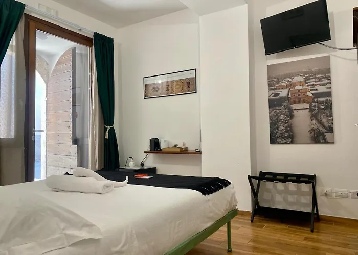 Le Cancelle - Residenza D'epoca 3* LʼAquila