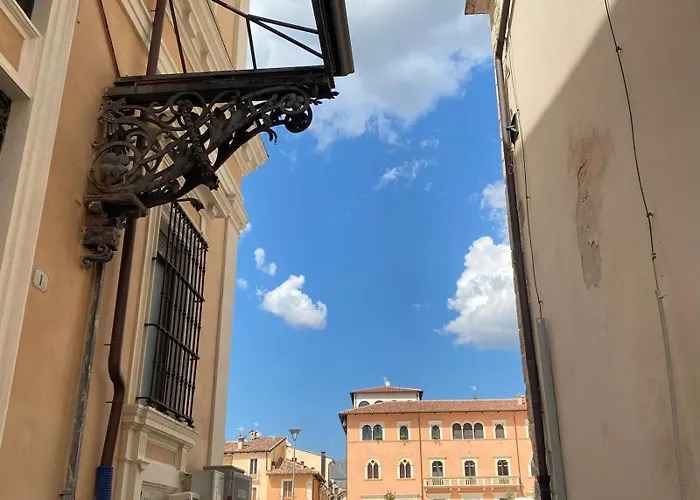 Le Cancelle - Residenza D'epoca Bed & Breakfast LʼAquila